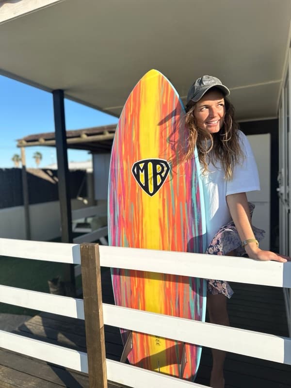 Weronika — instruktorka surfingu GoFully